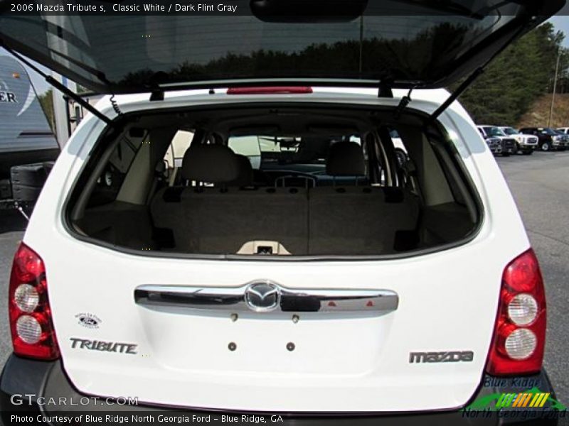Classic White / Dark Flint Gray 2006 Mazda Tribute s