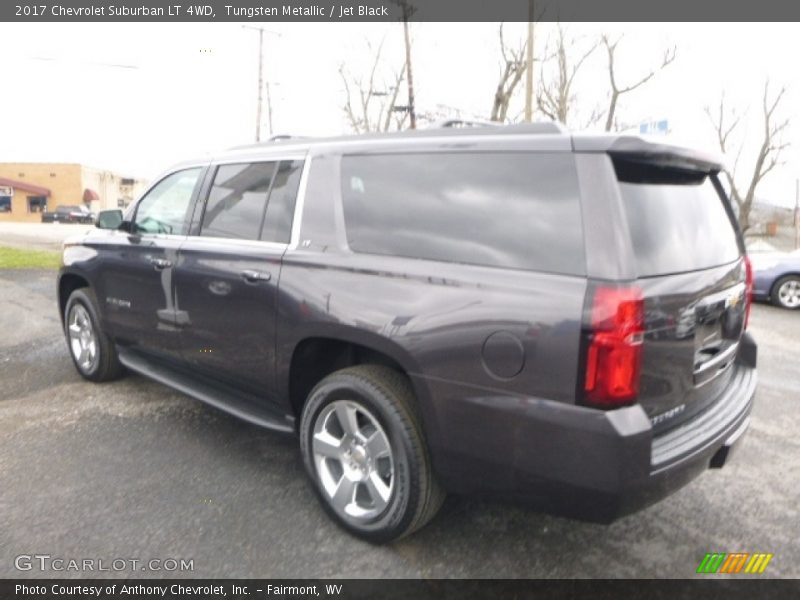 Tungsten Metallic / Jet Black 2017 Chevrolet Suburban LT 4WD