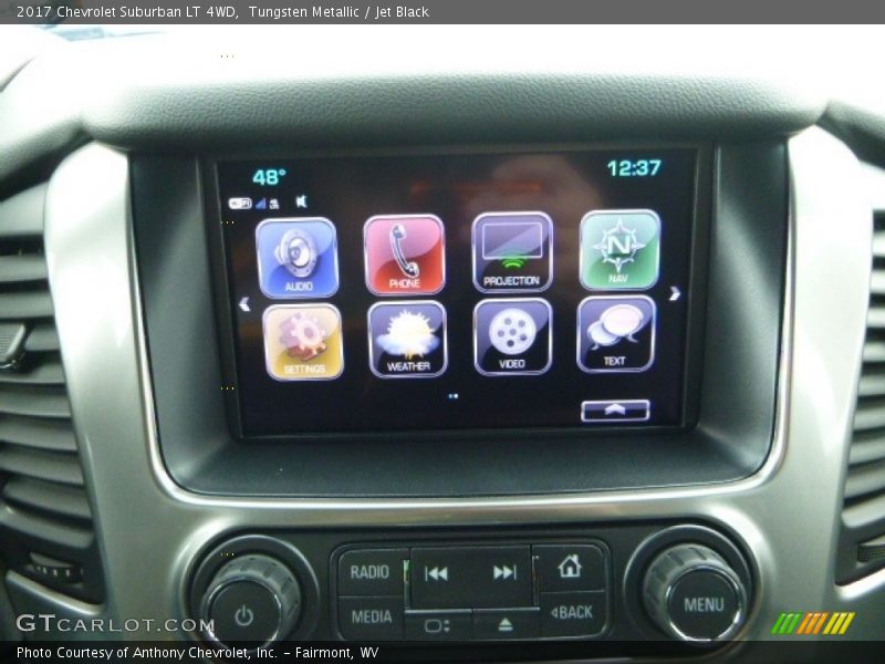 Tungsten Metallic / Jet Black 2017 Chevrolet Suburban LT 4WD