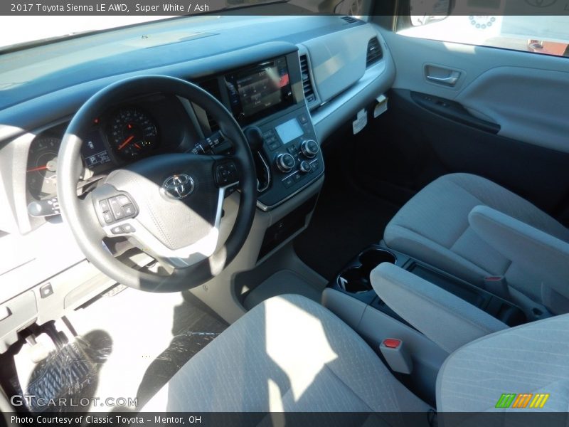 Super White / Ash 2017 Toyota Sienna LE AWD