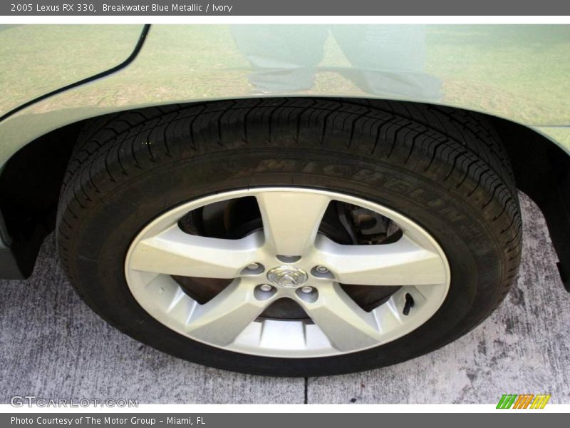 Breakwater Blue Metallic / Ivory 2005 Lexus RX 330