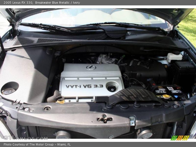 Breakwater Blue Metallic / Ivory 2005 Lexus RX 330