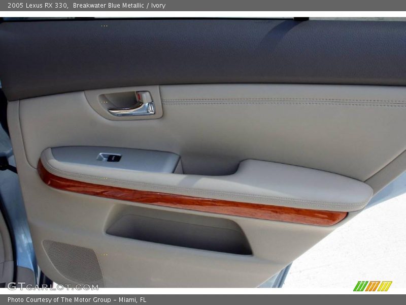 Breakwater Blue Metallic / Ivory 2005 Lexus RX 330