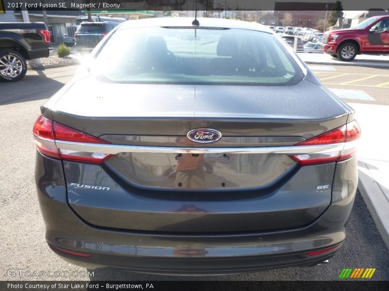 Magnetic / Ebony 2017 Ford Fusion SE
