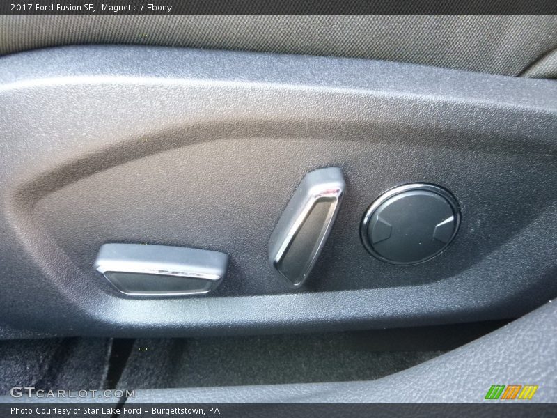Magnetic / Ebony 2017 Ford Fusion SE