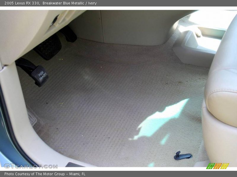Breakwater Blue Metallic / Ivory 2005 Lexus RX 330