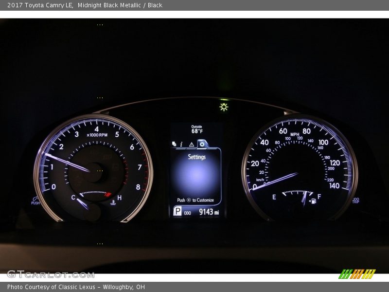 Midnight Black Metallic / Black 2017 Toyota Camry LE