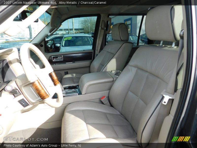 Alloy Metallic / Charcoal/Caramel 2007 Lincoln Navigator Ultimate 4x4