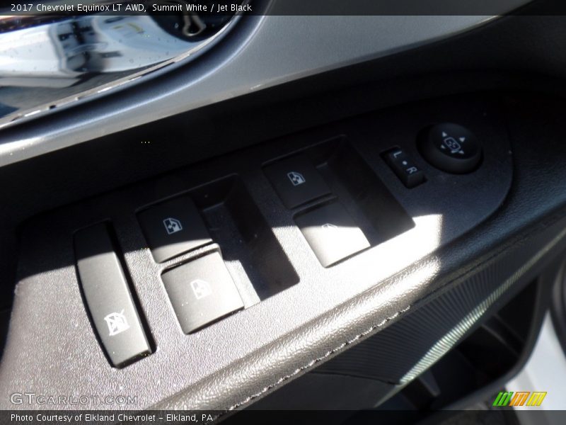 Summit White / Jet Black 2017 Chevrolet Equinox LT AWD
