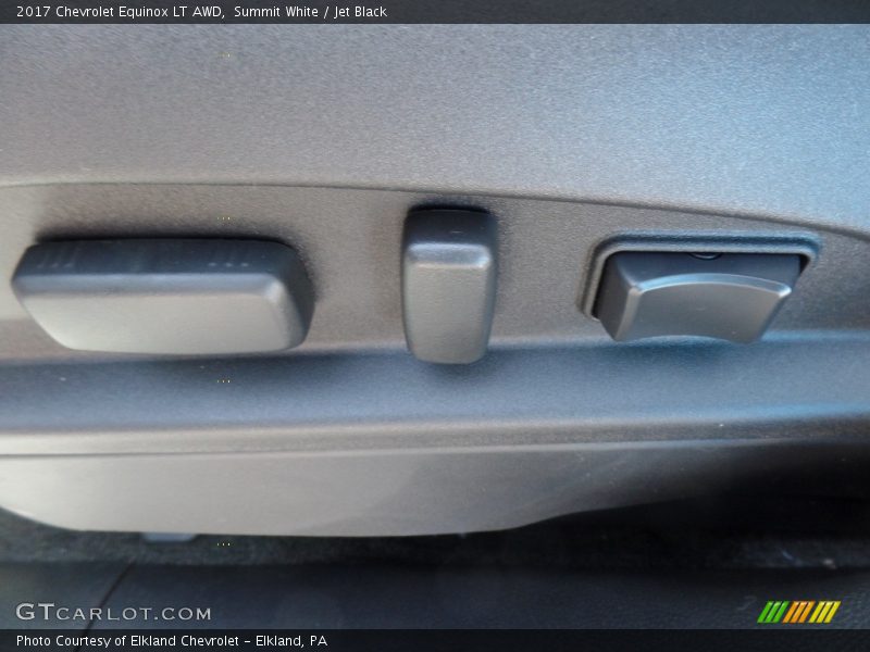 Summit White / Jet Black 2017 Chevrolet Equinox LT AWD