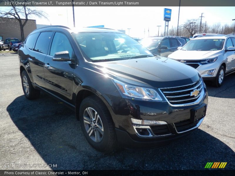 Tungsten Metallic / Dark Titanium/Light Titanium 2017 Chevrolet Traverse LT