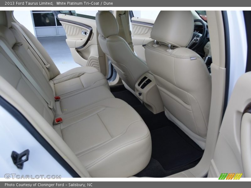 White Platinum Tri-Coat / Dune 2013 Ford Taurus Limited