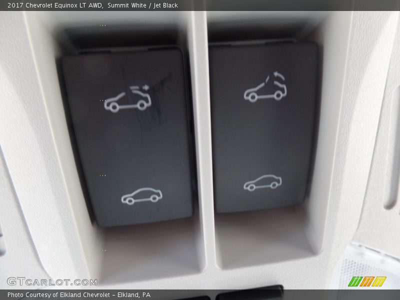 Summit White / Jet Black 2017 Chevrolet Equinox LT AWD