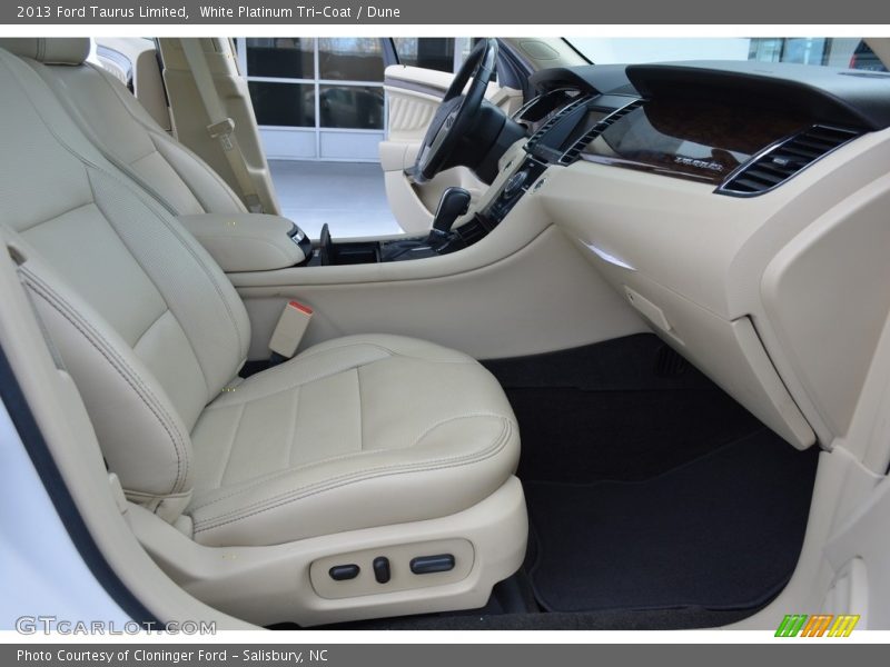 White Platinum Tri-Coat / Dune 2013 Ford Taurus Limited