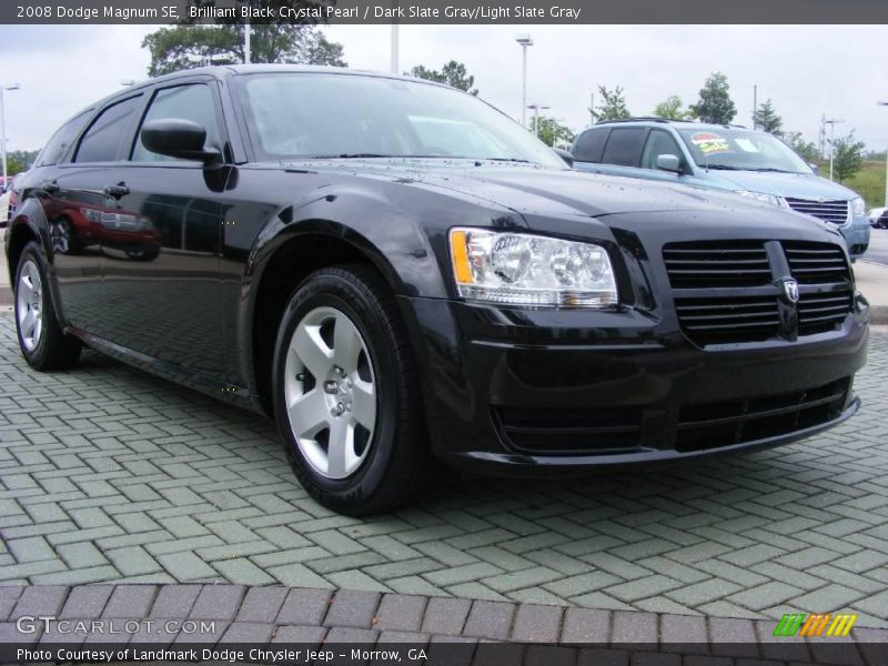 Brilliant Black Crystal Pearl / Dark Slate Gray/Light Slate Gray 2008 Dodge Magnum SE