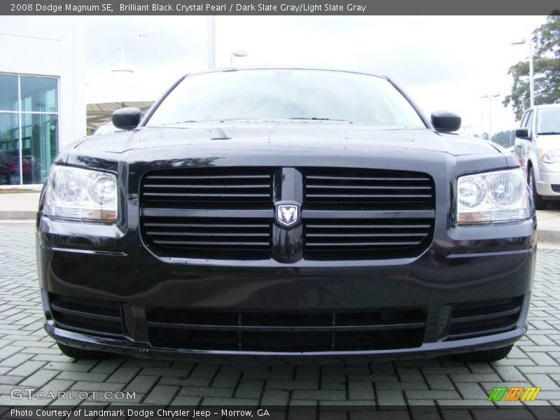 Brilliant Black Crystal Pearl / Dark Slate Gray/Light Slate Gray 2008 Dodge Magnum SE