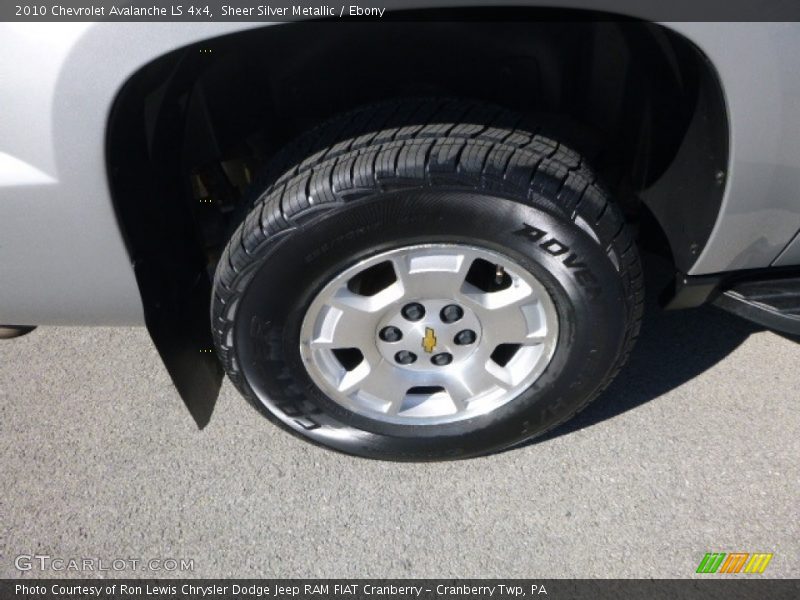 Sheer Silver Metallic / Ebony 2010 Chevrolet Avalanche LS 4x4