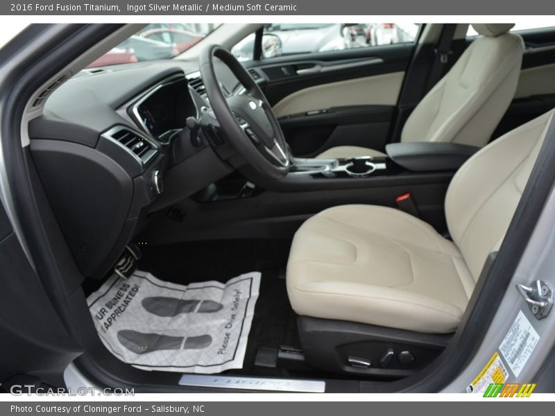 Ingot Silver Metallic / Medium Soft Ceramic 2016 Ford Fusion Titanium