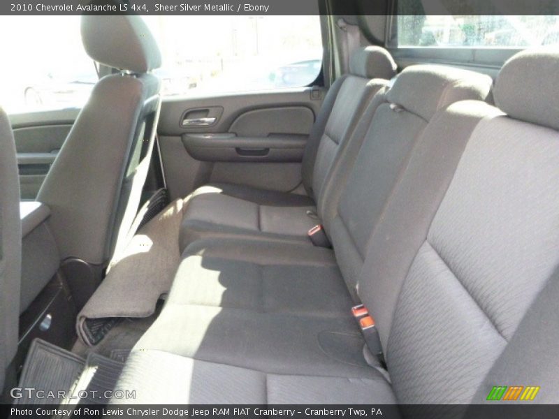 Sheer Silver Metallic / Ebony 2010 Chevrolet Avalanche LS 4x4