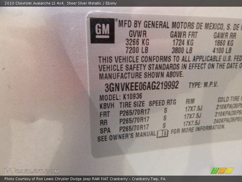 Sheer Silver Metallic / Ebony 2010 Chevrolet Avalanche LS 4x4