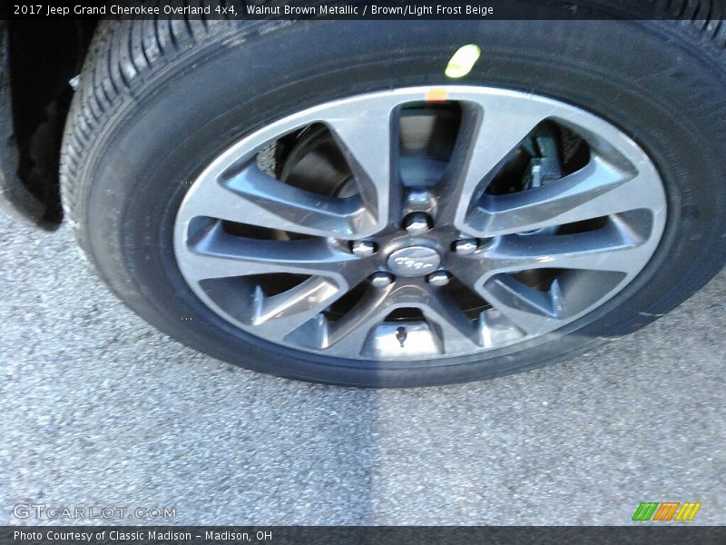 Walnut Brown Metallic / Brown/Light Frost Beige 2017 Jeep Grand Cherokee Overland 4x4