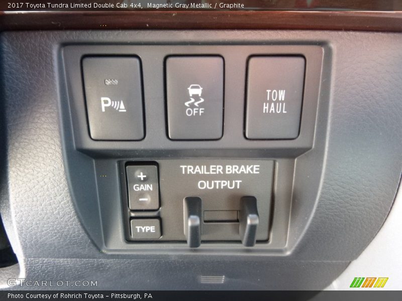 Magnetic Gray Metallic / Graphite 2017 Toyota Tundra Limited Double Cab 4x4