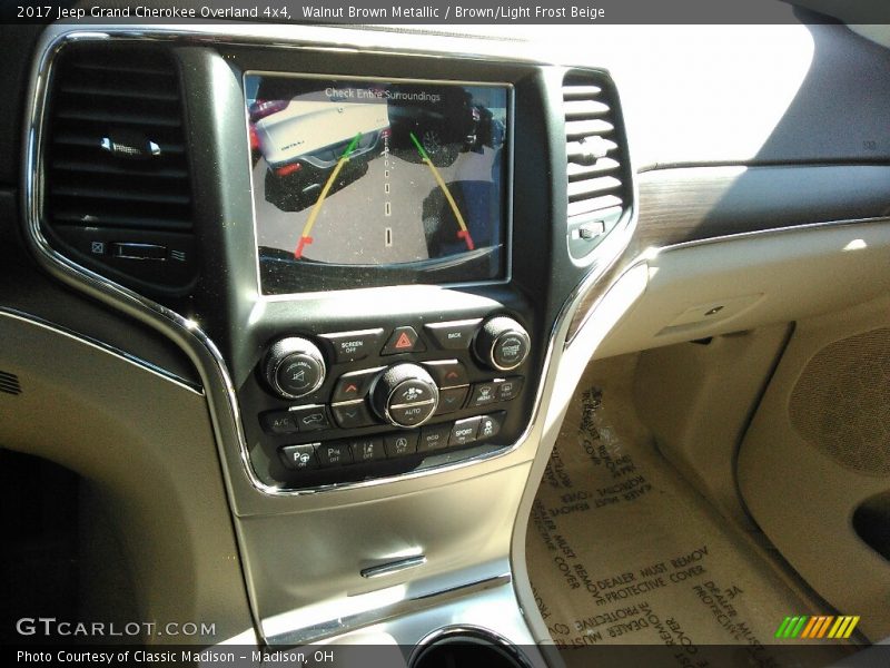 Walnut Brown Metallic / Brown/Light Frost Beige 2017 Jeep Grand Cherokee Overland 4x4