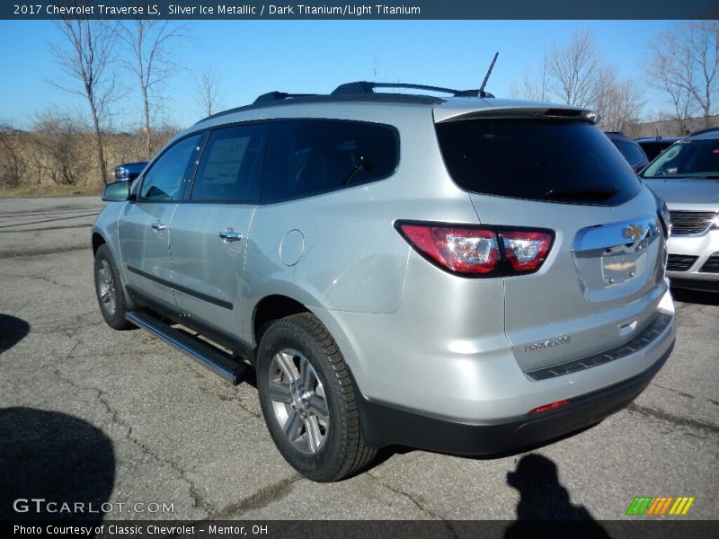 Silver Ice Metallic / Dark Titanium/Light Titanium 2017 Chevrolet Traverse LS