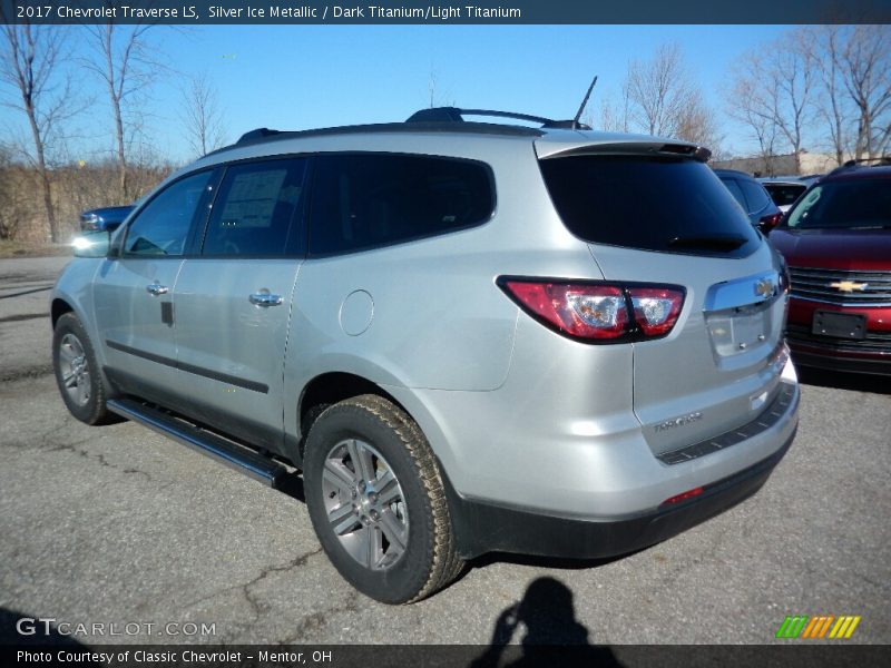 Silver Ice Metallic / Dark Titanium/Light Titanium 2017 Chevrolet Traverse LS