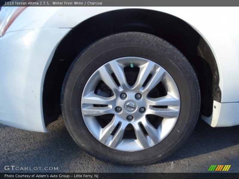 Winter Frost White / Charcoal 2010 Nissan Altima 2.5 S