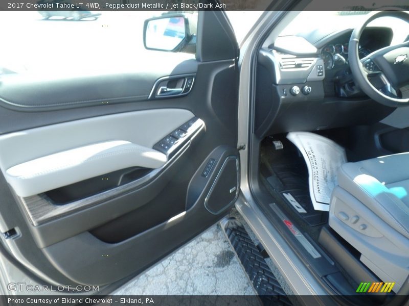 Pepperdust Metallic / Jet Black/Dark Ash 2017 Chevrolet Tahoe LT 4WD