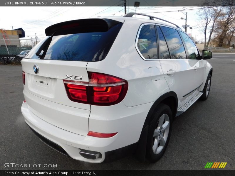 Alpine White / Black 2011 BMW X5 xDrive 50i
