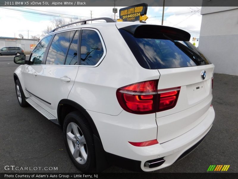 Alpine White / Black 2011 BMW X5 xDrive 50i