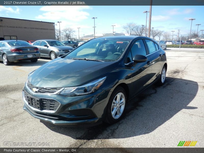 Graphite Metallic / Jet Black 2017 Chevrolet Cruze LT