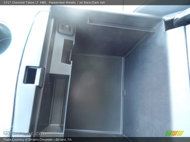 Pepperdust Metallic / Jet Black/Dark Ash 2017 Chevrolet Tahoe LT 4WD
