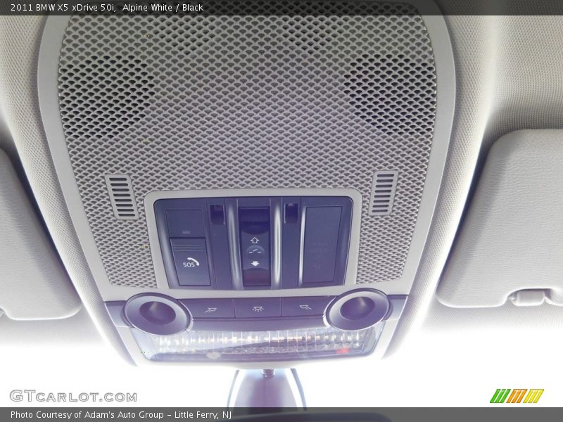 Alpine White / Black 2011 BMW X5 xDrive 50i