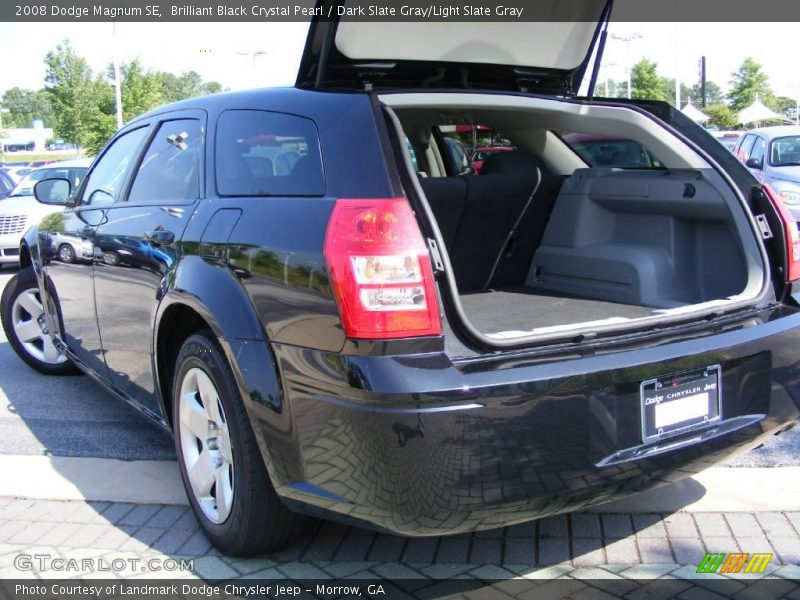 Brilliant Black Crystal Pearl / Dark Slate Gray/Light Slate Gray 2008 Dodge Magnum SE