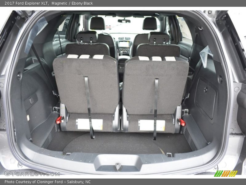  2017 Explorer XLT Trunk