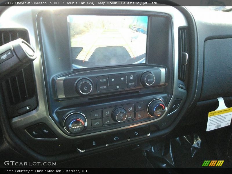 Deep Ocean Blue Metallic / Jet Black 2017 Chevrolet Silverado 1500 LTZ Double Cab 4x4