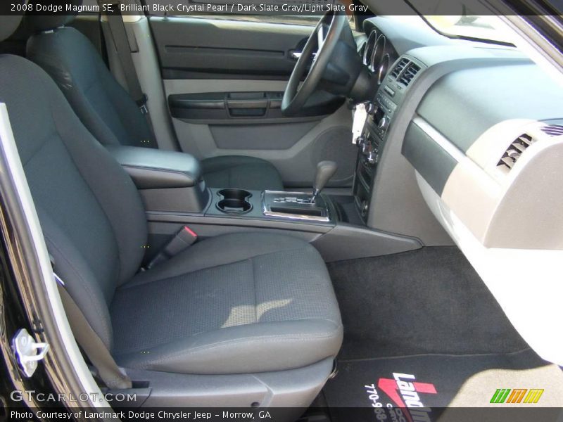 Brilliant Black Crystal Pearl / Dark Slate Gray/Light Slate Gray 2008 Dodge Magnum SE