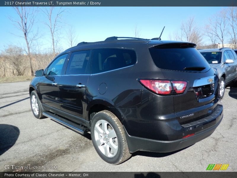 Tungsten Metallic / Ebony 2017 Chevrolet Traverse LT