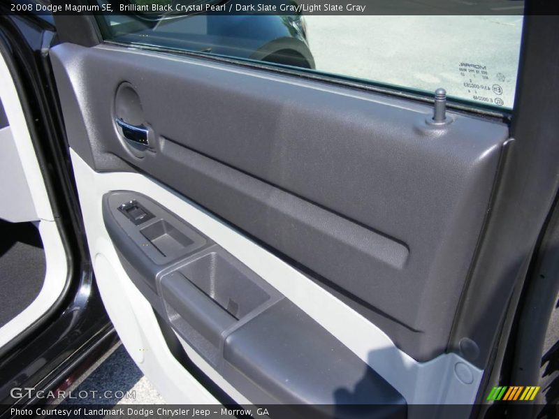 Brilliant Black Crystal Pearl / Dark Slate Gray/Light Slate Gray 2008 Dodge Magnum SE