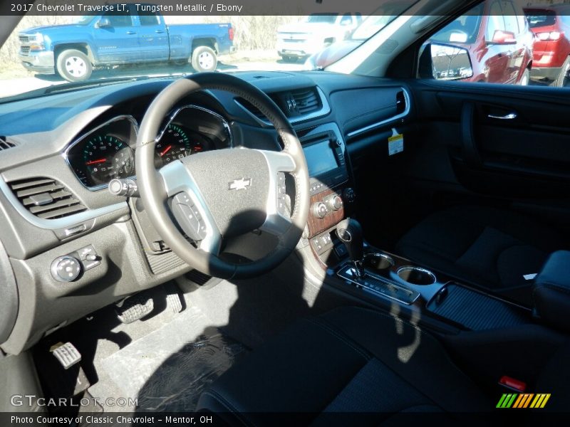Tungsten Metallic / Ebony 2017 Chevrolet Traverse LT
