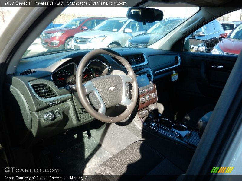 Champagne Silver Metallic / Ebony 2017 Chevrolet Traverse LT AWD