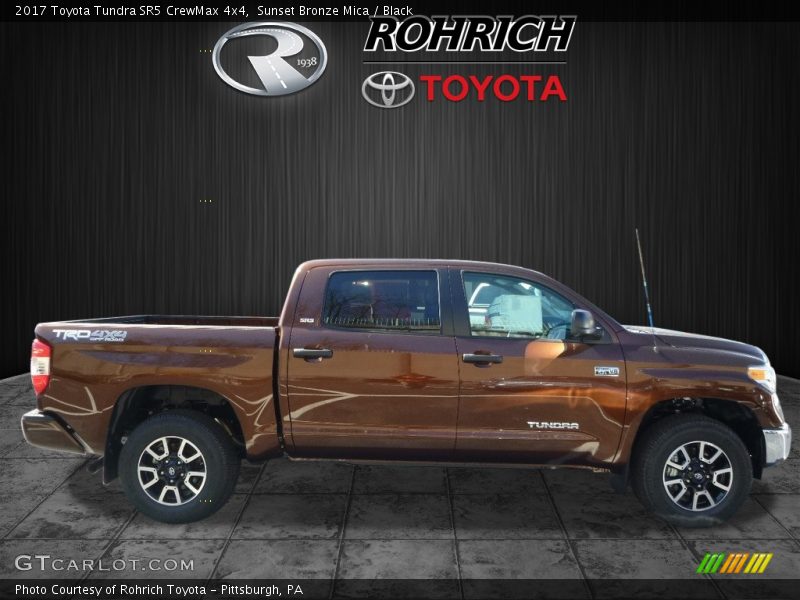 Sunset Bronze Mica / Black 2017 Toyota Tundra SR5 CrewMax 4x4