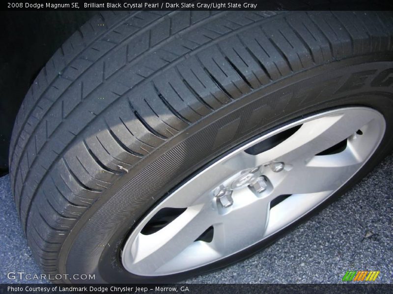Brilliant Black Crystal Pearl / Dark Slate Gray/Light Slate Gray 2008 Dodge Magnum SE