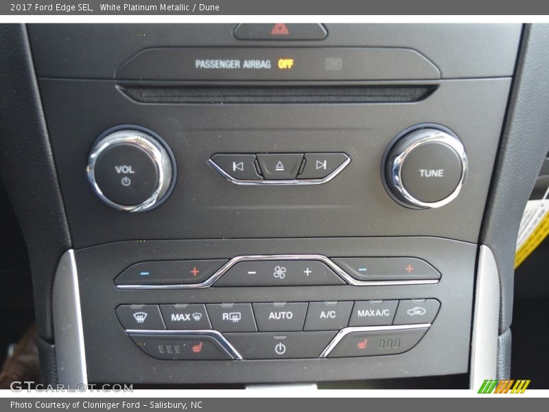 White Platinum Metallic / Dune 2017 Ford Edge SEL