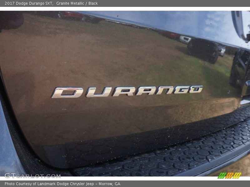 Granite Metallic / Black 2017 Dodge Durango SXT
