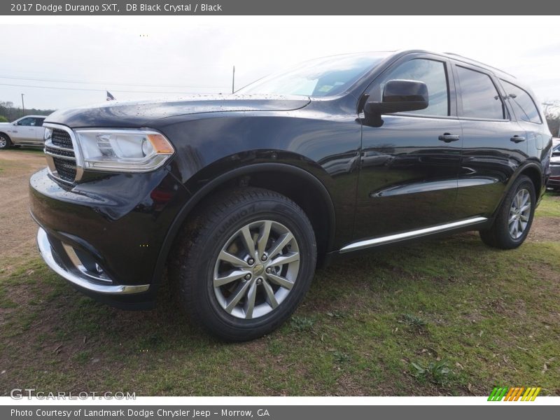 DB Black Crystal / Black 2017 Dodge Durango SXT