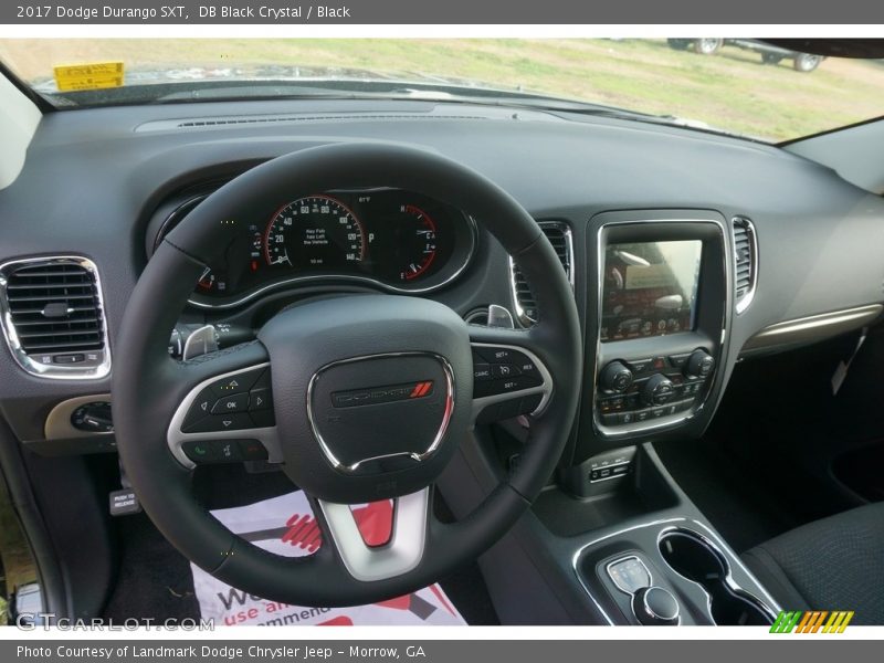 DB Black Crystal / Black 2017 Dodge Durango SXT